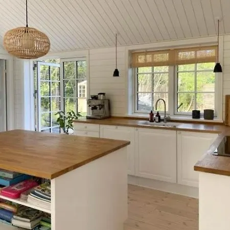 Modern Family Near Сasa de vacaciones Hornbæk